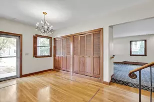 143 Withington Rd, Newton, MA 02458 - Photo 4