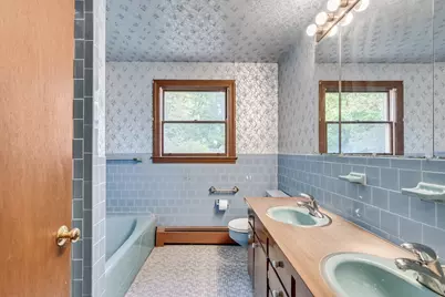 143 Withington Rd, Newton, MA 02458 - Photo 22