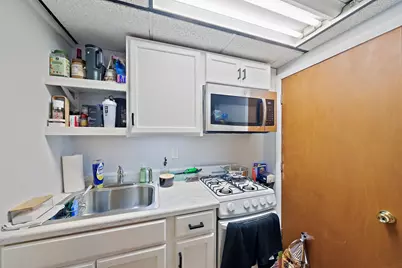 65 Hawthorne Rd, Waltham, MA 02451 - Photo 20
