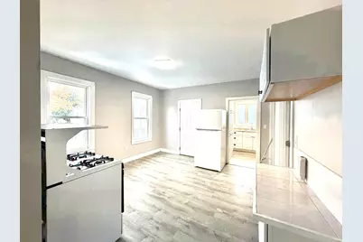 22 Washburn #2, Lynn, MA 01902 - Photo 8