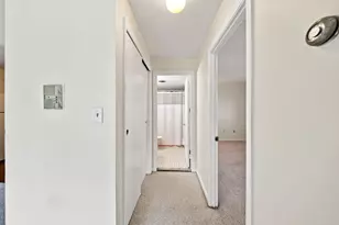 36 Bellvista Rd, Boston, MA 02135 - Photo 14