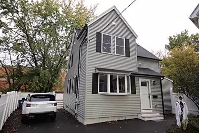 27 Holbrook Court, Melrose, MA 02176 - Photo 1