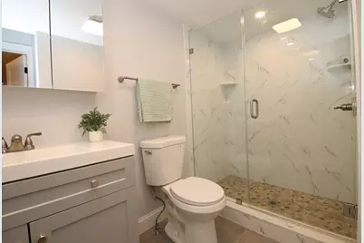27 Holbrook Court, Melrose, MA 02176 - Photo 16