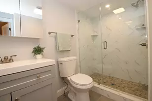 27 Holbrook Ct, Melrose, MA 02176 - Photo 16