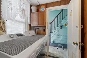 94 School St, Manchester by the Sea, MA 01944 - Photo 10