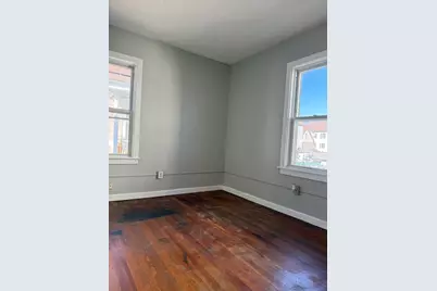 325 Davis St #2, New Bedford, MA 02746 - Photo 6