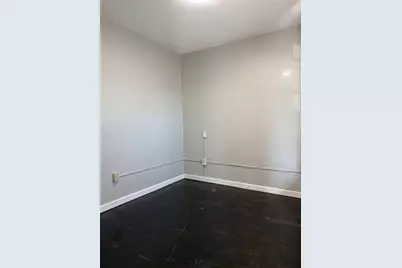 325 Davis St #2, New Bedford, MA 02746 - Photo 8