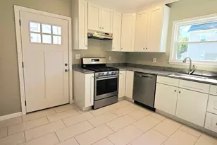 21-23 Arthur St, Methuen, MA 01844 - Photo 6