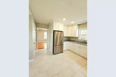 21-23 Arthur St #23, Methuen, MA 01844 - Photo 6