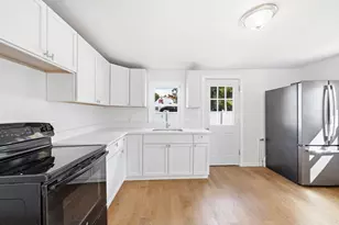 31-37 Monarch St, Lowell, MA 01854 - Photo 18