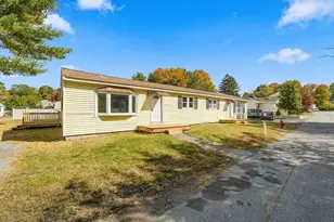31-37 Monarch St, Lowell, MA 01854 - Photo 32