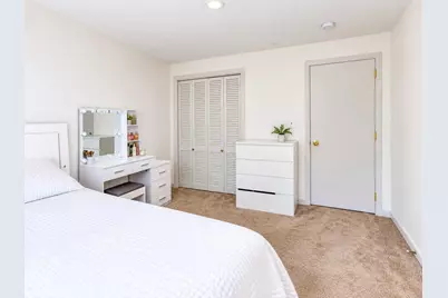 24 Inman St #26, Lawrence, MA 01843 - Photo 16