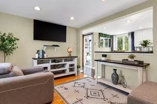 17 Hood Rd, Danvers, MA 01923 - Photo 8