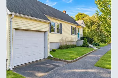 17 Hood Road, Danvers, MA 01923 - Photo 2