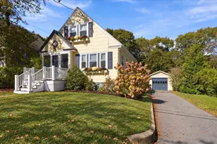 82 Manatee Rd, Hingham, MA 02043 - Photo 2