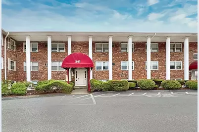 241 Main St #C8, Reading, MA 01867 - Photo 24