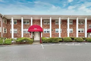241 Main St, Reading, MA 01867 - Photo 24