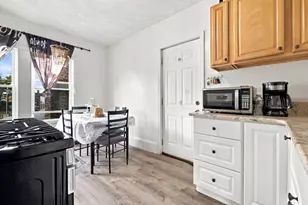 398 Ferry St, Everett, MA 02149 - Photo 16
