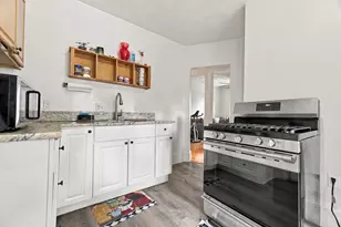 398 Ferry St, Everett, MA 02149 - Photo 12