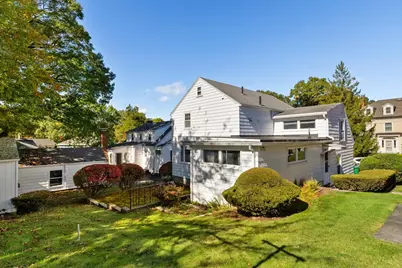 7 Luther Rd, Medford, MA 02155 - Photo 32
