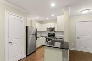 10 Crowninshield St, Peabody, MA 01960 - Photo 6