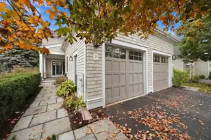 2 Heron Way, Hingham, MA 02043 - Photo 2