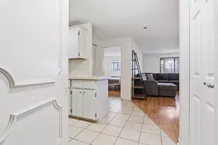 6 Greenbriar Dr, North Reading, MA 01864 - Photo 2