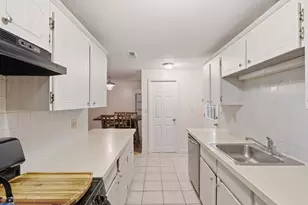 6 Greenbriar Dr, North Reading, MA 01864 - Photo 6
