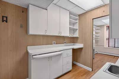 1051 Beacon St #8, Brookline, MA 02446 - Photo 26