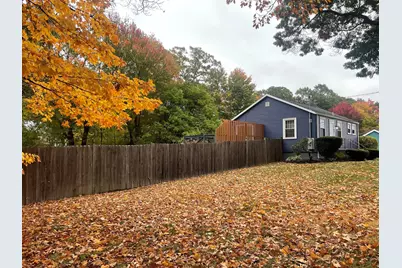 987 Bedford Street, Whitman, MA 02382 - Photo 4