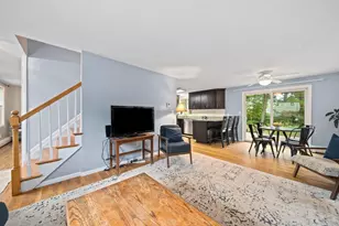 16 Beverly St, Quincy, MA 02169 - Photo 8