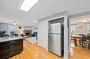 16 Beverly St, Quincy, MA 02169 - Photo 4