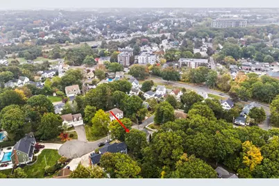 16 Beverly St, Quincy, MA 02169 - Photo 32