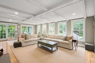 18 Holly Berry Trl, Norwell, MA 02061 - Photo 2