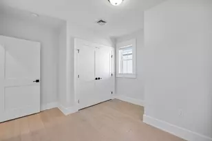 15 McKone St, Boston, MA 02122 - Photo 22
