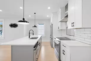 15 McKone St, Boston, MA 02122 - Photo 4