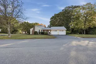 8 Selwyn Rd, Peabody, MA 01960 - Photo 36