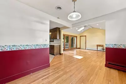 8 Selwyn Rd, Peabody, MA 01960 - Photo 20