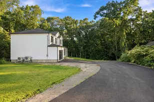 47 Dale, Cumberland, RI 02864 - Photo 4