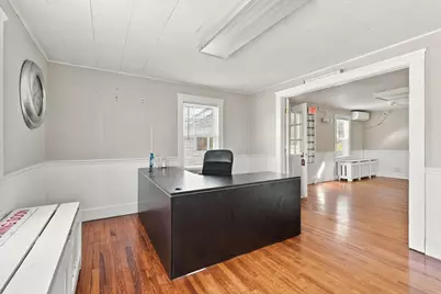 129 Huttleston Ave, Fairhaven, MA 02719 - Photo 22