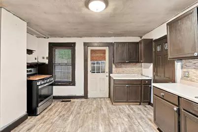 26 Prout St, Quincy, MA 02169 - Photo 16