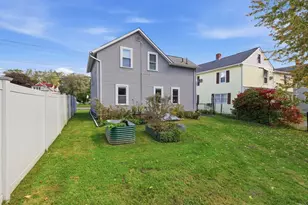 26 Elm St, Greenfield, MA 01301 - Photo 28