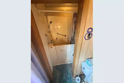 23 Elliot St, Chicopee, MA 01020 - Photo 14
