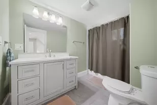 22 Houston Pl, Lynn, MA 01905 - Photo 26