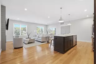 178 Robertson St, Quincy, MA 02169 - Photo 6