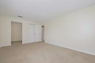 805 Franklin Crossing Rd, Franklin, MA 02038 - Photo 18
