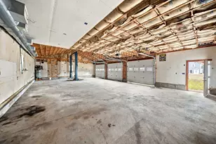 185 Marshall St, Tewksbury, MA 01876 - Photo 42