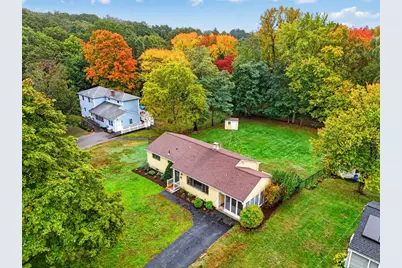 29 Hiram Rd, Framingham, MA 01701 - Photo 2