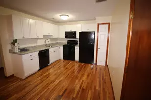 132 Tyngsboro Rd, Chelmsford, MA 01863 - Photo 2