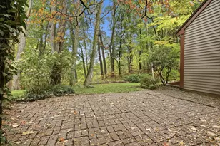 3 Edmonds Rd, Concord, MA 01742 - Photo 24